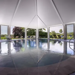 Mercure Luxembourg Kikuoka Golf & Hotel